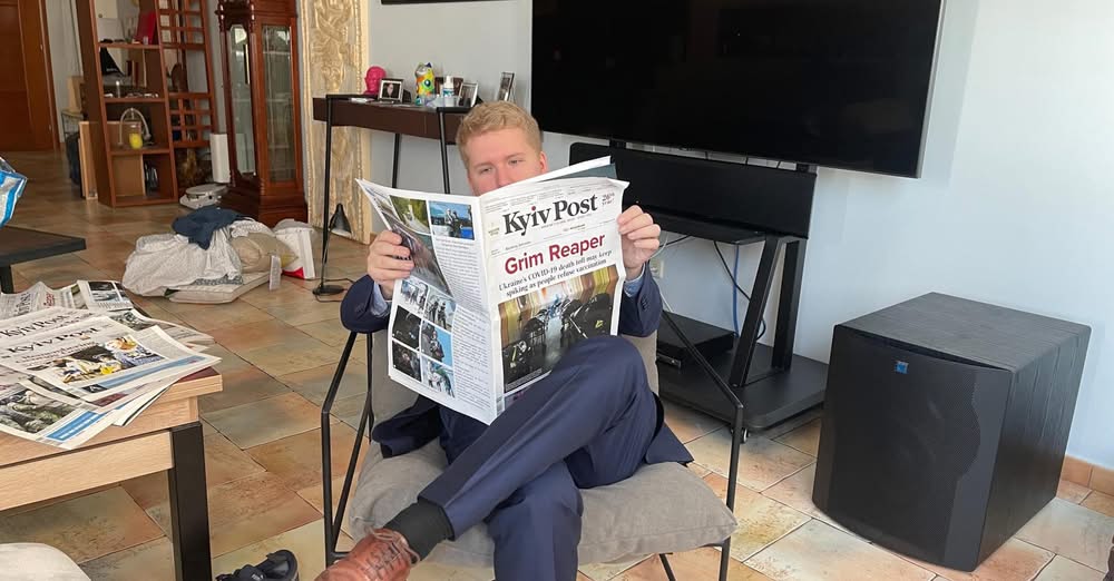 When a journalist refuses to become a billionaire’s press officer